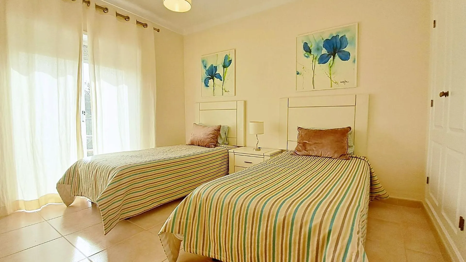 Apartamento Oasis Parque 1 Portimao 0*,  Portugal