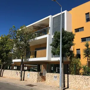 The Cosy Vilarosa Near The Portimão